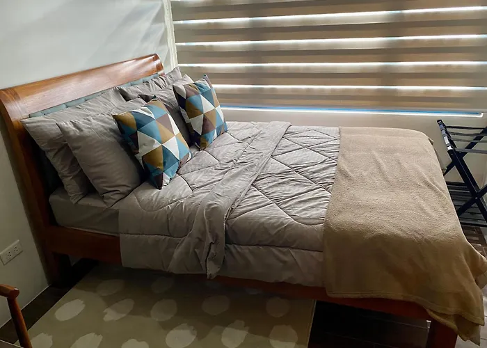 Twin Luxury Makati Marvel 300 Mbps Internet Apartment Manila