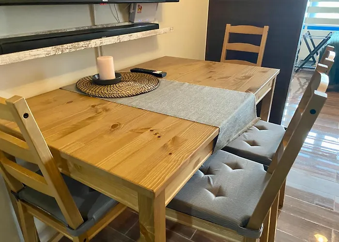 Apartment Twin Luxury Makati Marvel 300 Mbps Internet