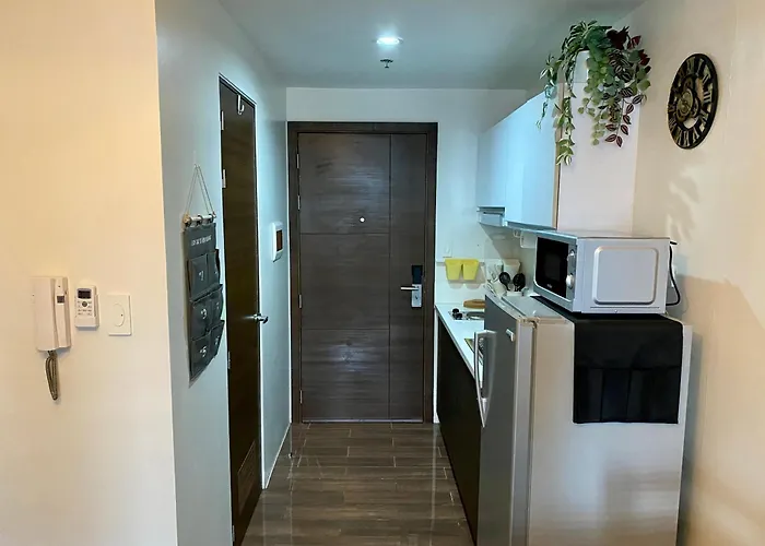 Apartment Twin Luxury Makati Marvel 300 Mbps Internet *