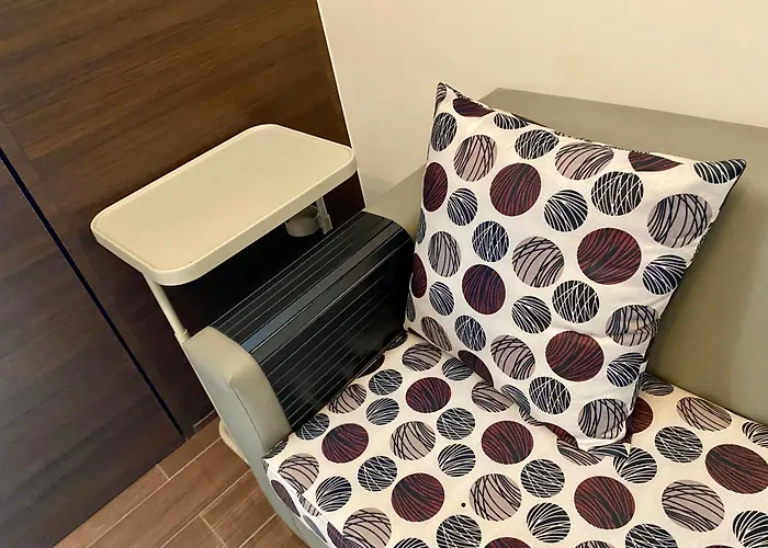 Twin Luxury Makati Marvel 300 Mbps Internet Manila