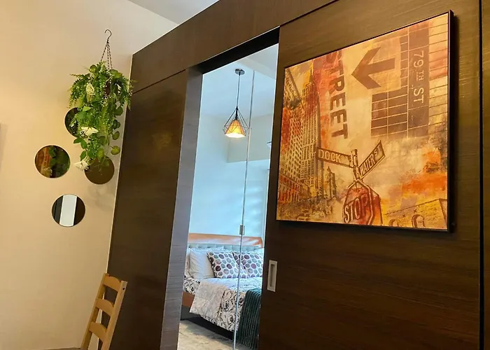 Twin Luxury Makati Marvel 300 Mbps Internet *