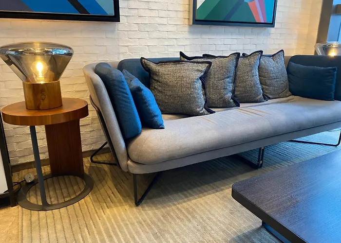 Apartment Twin Luxury Makati Marvel 300 Mbps Internet *