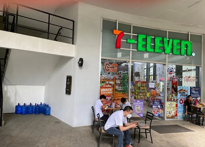 Twin Luxury Makati Marvel 300 Mbps Internet Apartment Manila